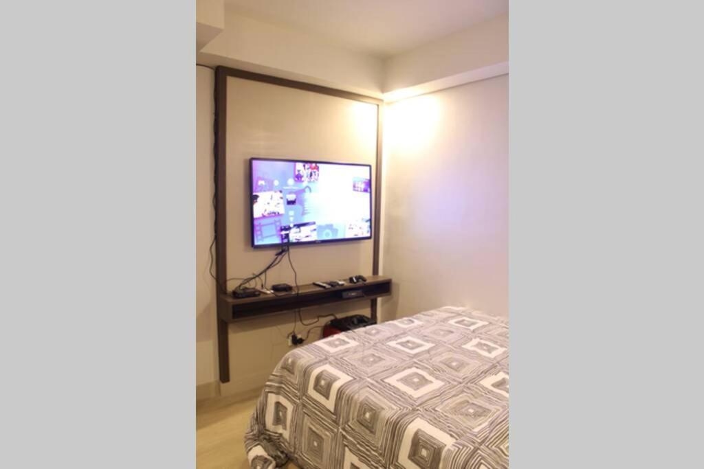 A2J Luxury Bgc Balcony Suite Near Sm Aura Taguig Manila Eksteriør billede